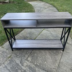 New Farmhouse Console Table
