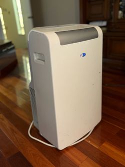 14,000 BTU Portable AC & Dehumidifier (Whynter ARC-148MS) Full set included