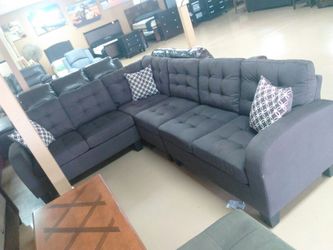 Chocolate reversible Sectional .. Comes in grey too !