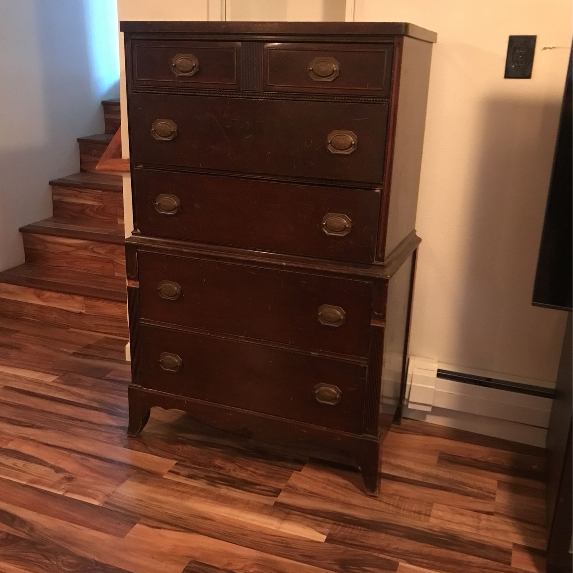 Dresser Antique
