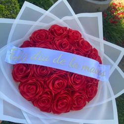 Red And White Eternal Rose Bouquet 