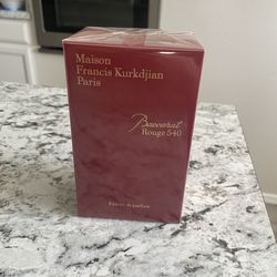 Baccarat Rouge 540 Cologne