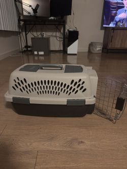 pet carrier