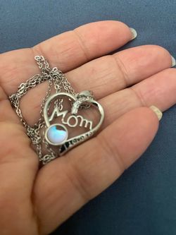 Mom heart necklace