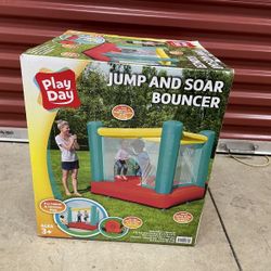 Play Day Jump and Soar Bouncer