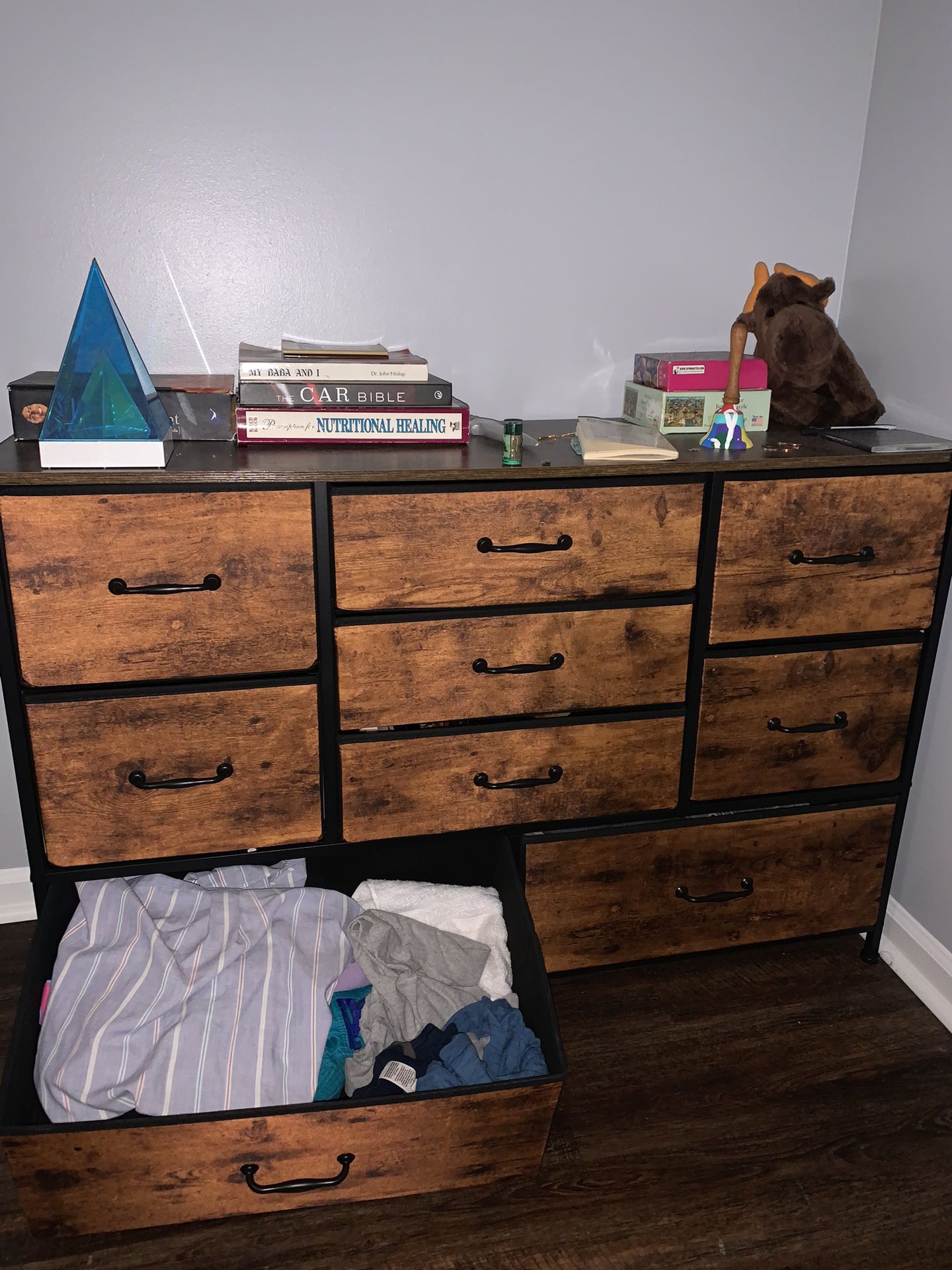 Bedroom Dresser 