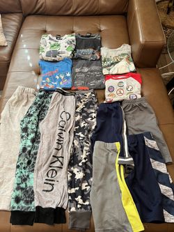 Boys Clothes Bundle Size 5/6 (14 Pieces). 