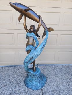 Lifesize Bronze Woman with Dolphin Statue / Fountain 