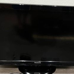 Panasonic 37-Inch LCD HDTV - Perfect 4 Spare Room/Office