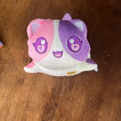 APHMAU plushie 