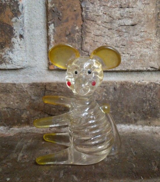 Vintage Small Lucite Mouse Figurine