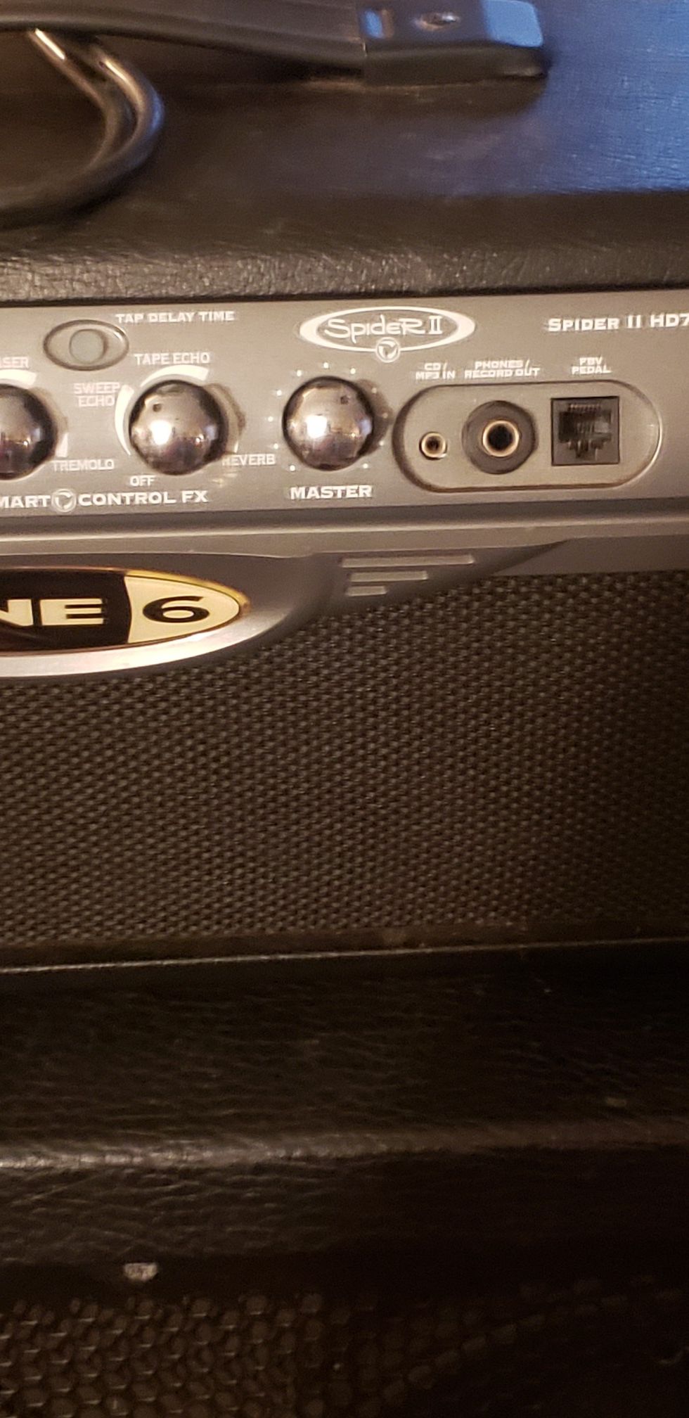 Guitar amp