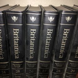 Encyclopedia and dictionary set