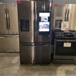 Samsung Black Stainless Bottom Freezer Family Hub Refrigerator‼️‼️