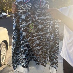 Blue Camo Bape Sweater Size Medium 100% Authentic Near Palo Alto California