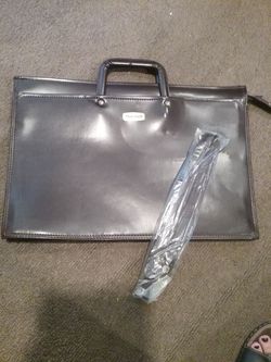 Monarch Briefcase with strap