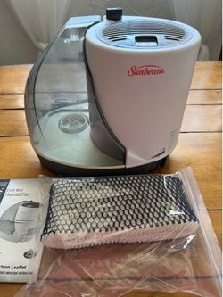 Sunbeam Cool Mist Humidifier with new filter