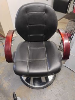 Barber chair