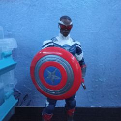 Marvel Legends Falcon