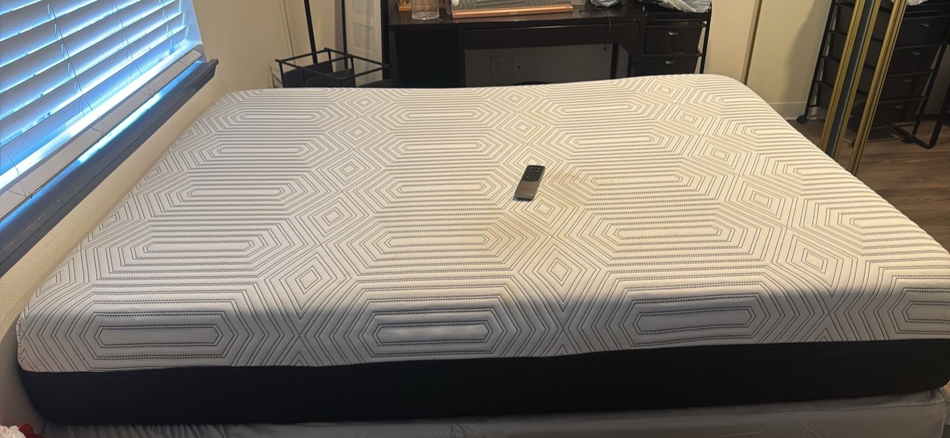 Full Size - Adjustable Bed Frame & Mattress