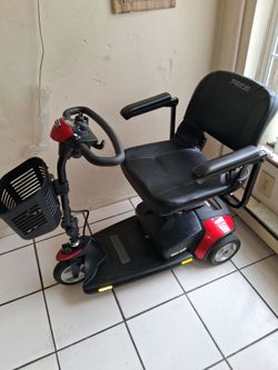 Mobility scooter new condition 8 months old running great make an offer