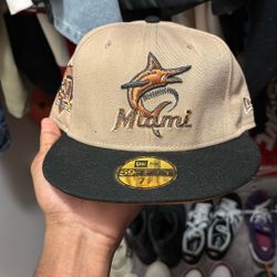 Miami Marlins Fitted Hat