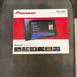 Pioneer Double Din Radio AVH Series Bluetooth USB 13 Band EQ Excellent Quality