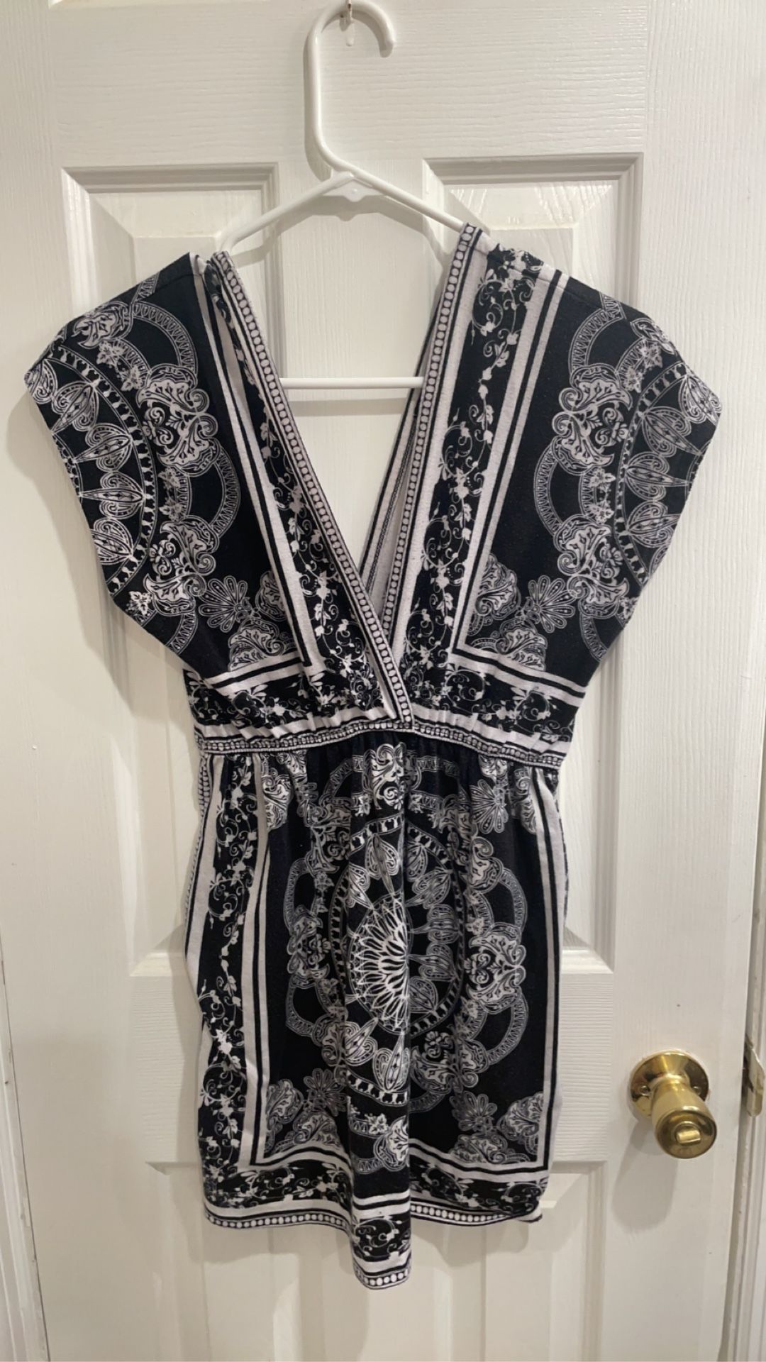 Ultra Flirt navy blue and white paisley/aztec beach coverup or sundress size sm