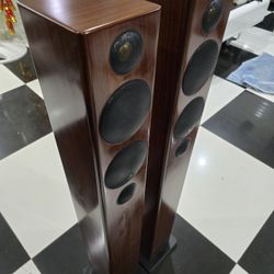 Monitor Audio Radius 270 HD Floor Speakers. Excellent condition perfectly working amazing sound