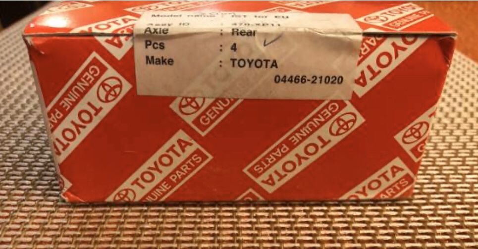 Toyota / Lexus rear Brake Pad- 0446621020