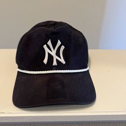 New York Yankees navy blue and white cotton baseball cap 
