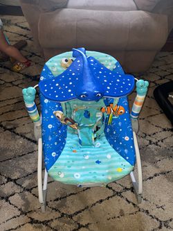 Finding Nemo baby rocker with vibrating & sound feature