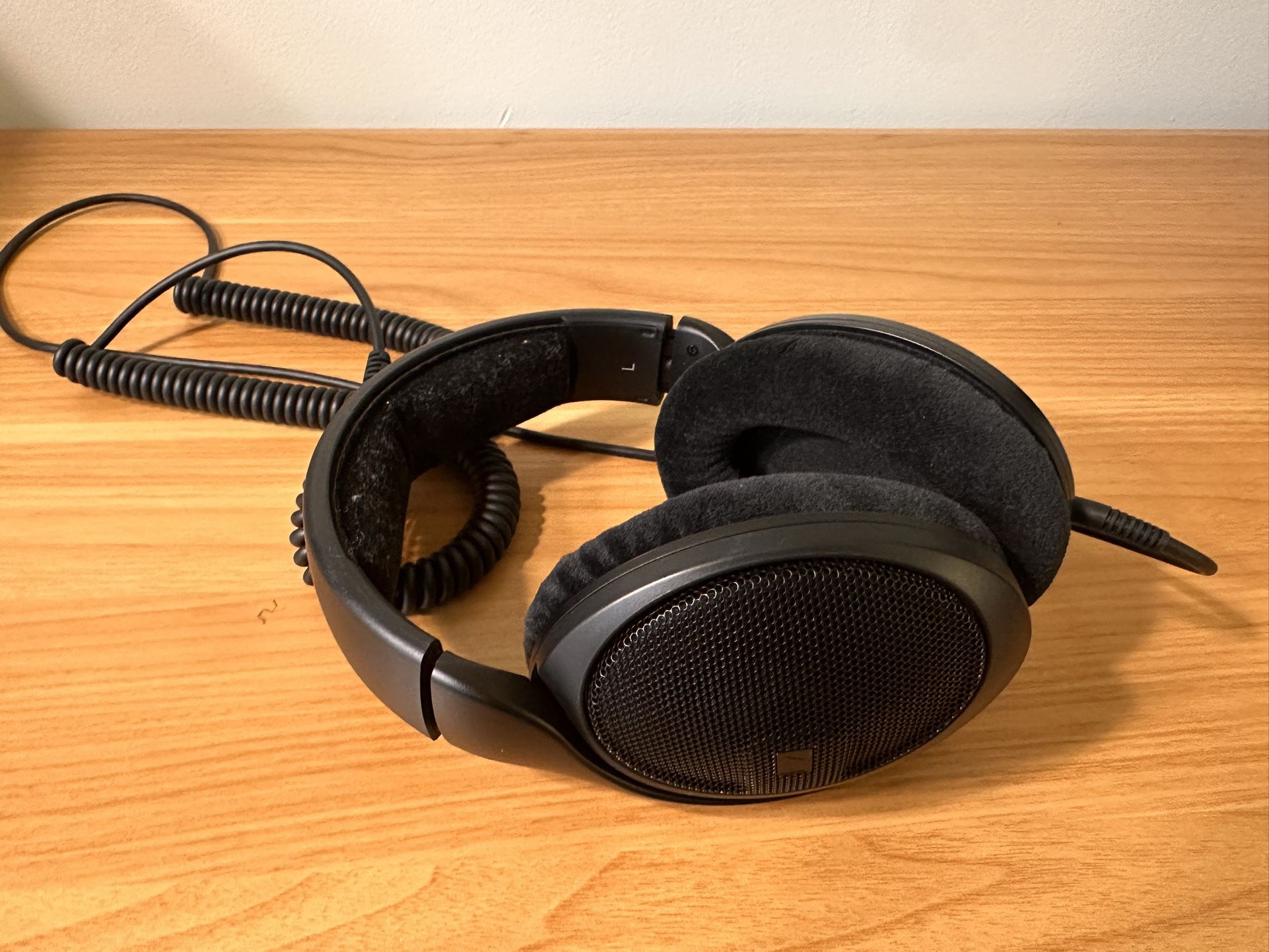 Sennheiser HD 400 PRO Studio Reference Headphones