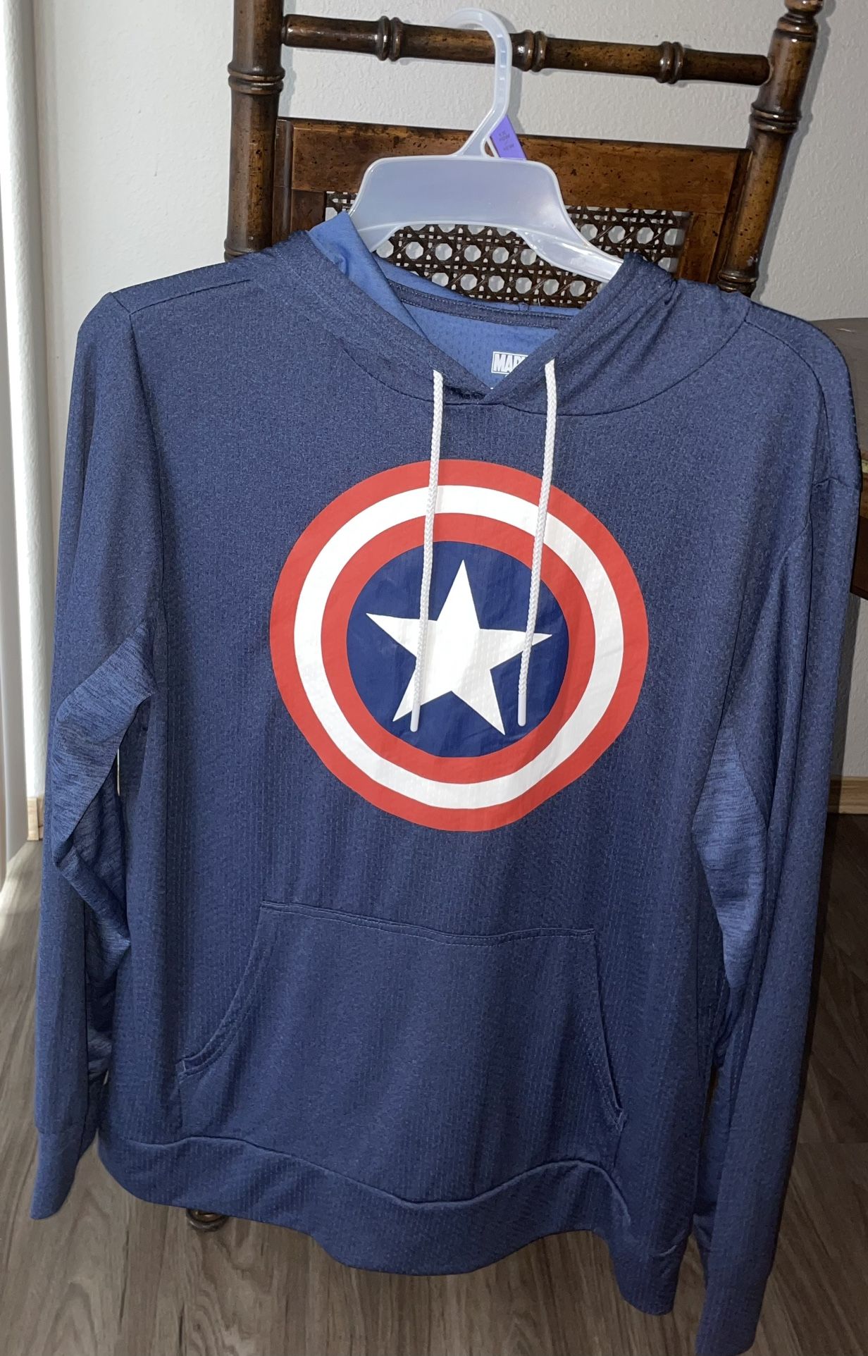 CafePress - Captain Marvel Long Sleeve T Shirt - Mens Hooded Shirt. Size LG/ (42/44)