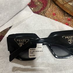 Sunglases Prada Brown And Black 