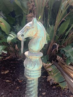 Tv Prop Horsehead Hitching Post