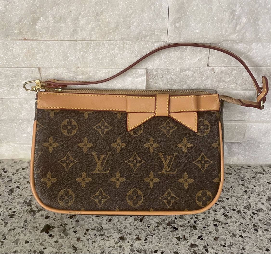 Louis Vuitton Handbags for sale in El Paso, Texas