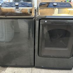 SAMSUNG WASHEE AND GAS DRYEE 