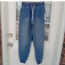 Forever 21 High Rise Denim Jogger Size Small