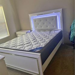 Bedroom Set with lights