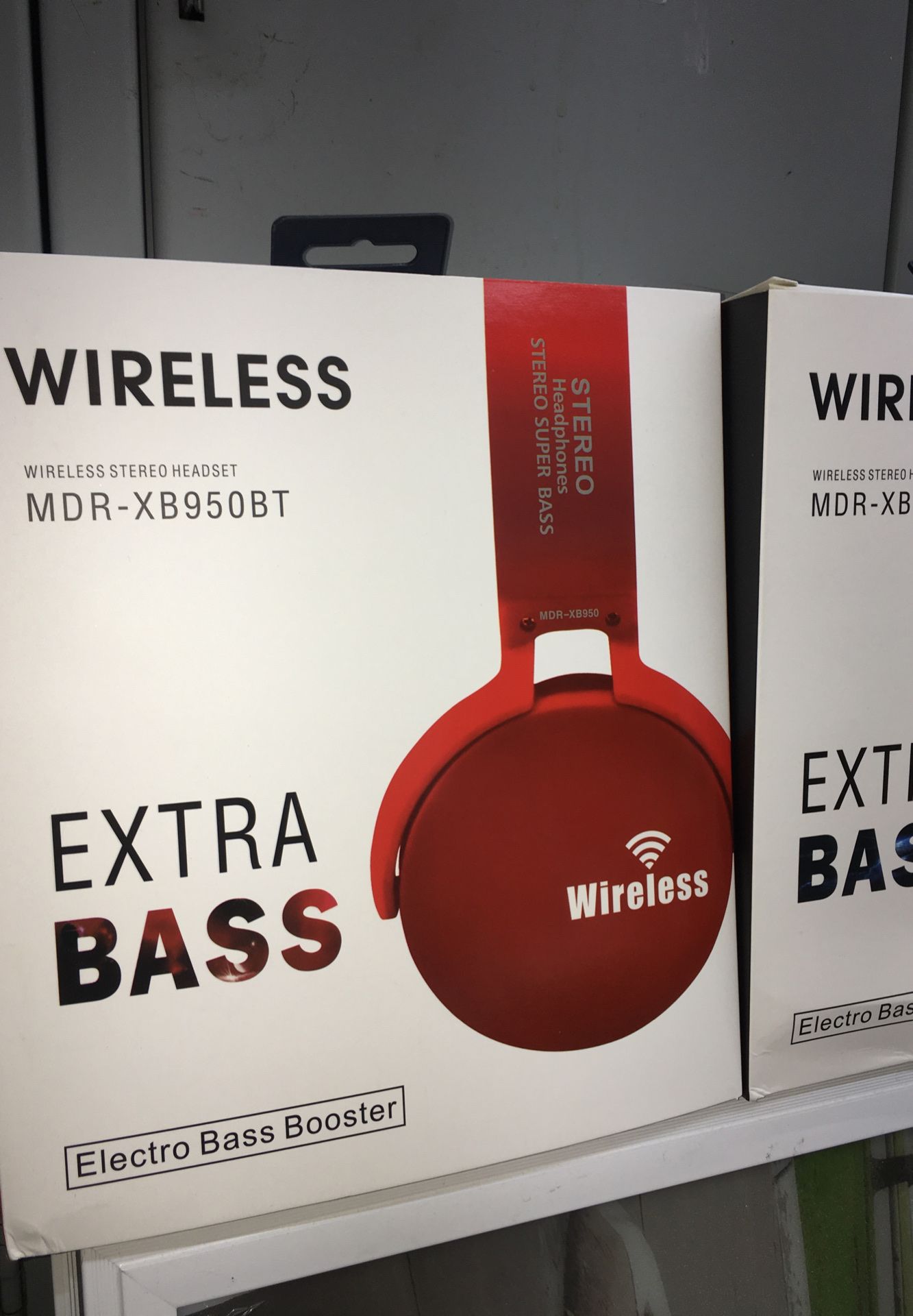 Wireless Extra Bass Stereo Headset