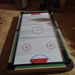 Minature Air Hocley, Foosball, Pool Table