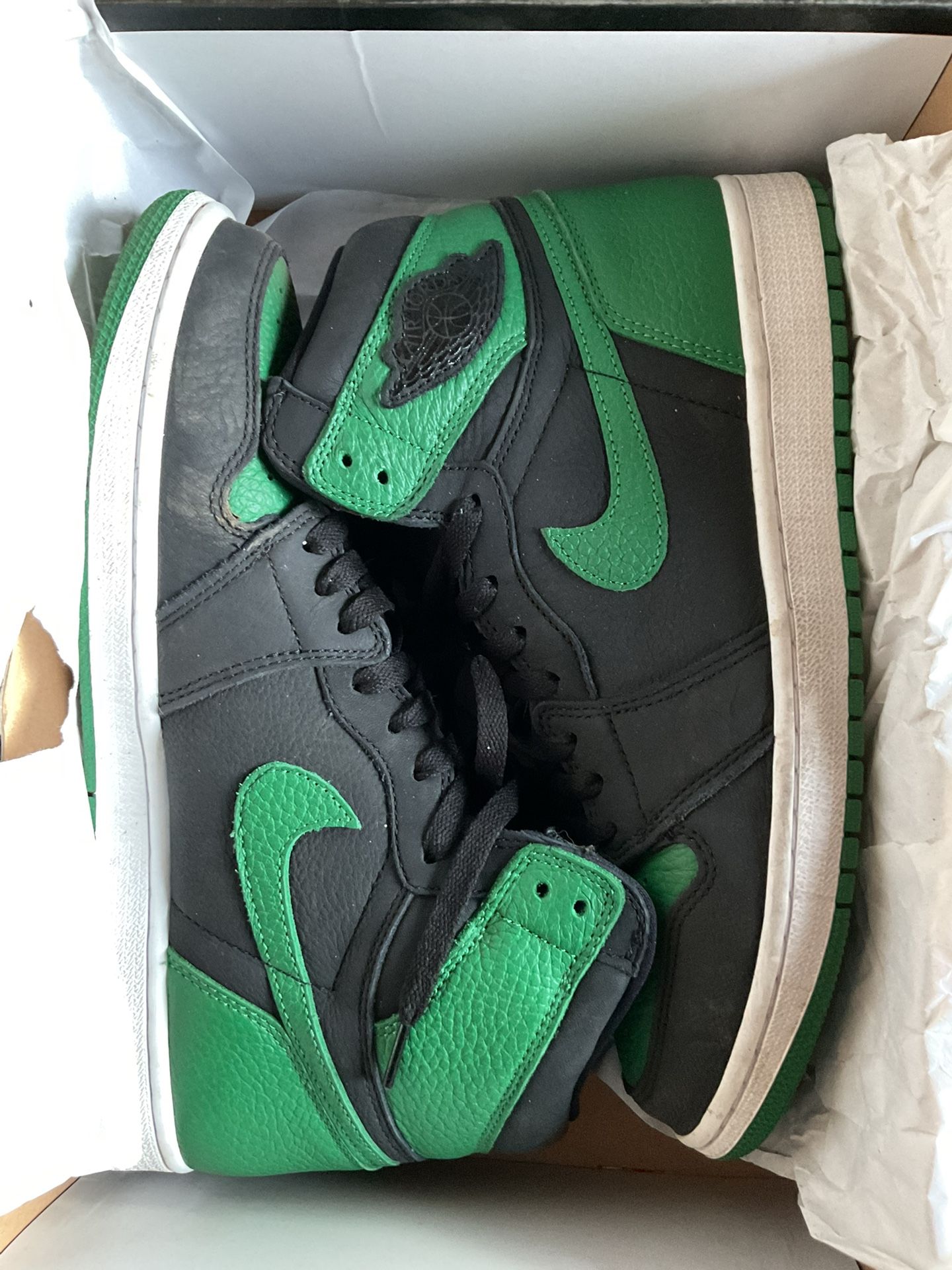 Jordan 1 Pine Green Size 10 Men’s