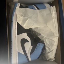 Air Jordan 1s - University Blue