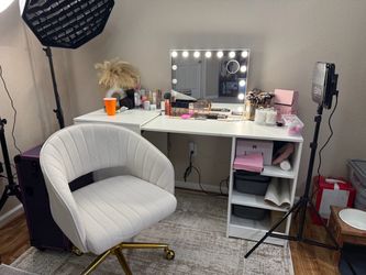 Desk and chair