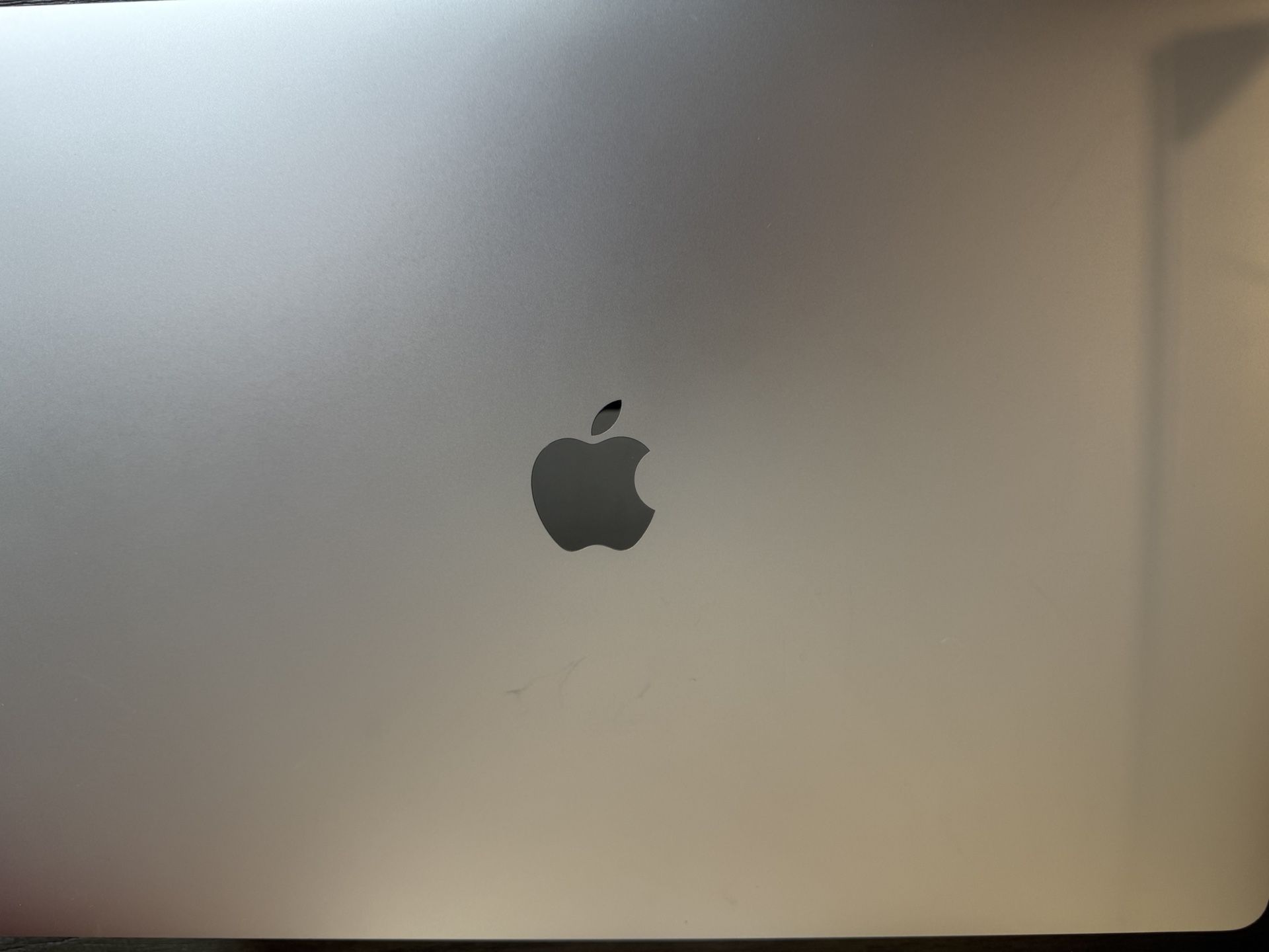 2019 16”MacBook Pro i9 16GB memory 1TB storage