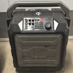 Monster speaker Got in a storage auction unit