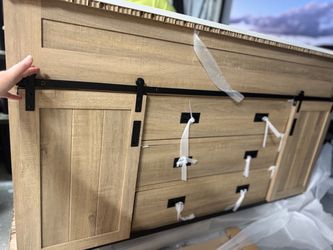 Morriston 60-in Light Natural Oak Undermount Double Sink Bathroom Vanity with White Engineered Stone Top