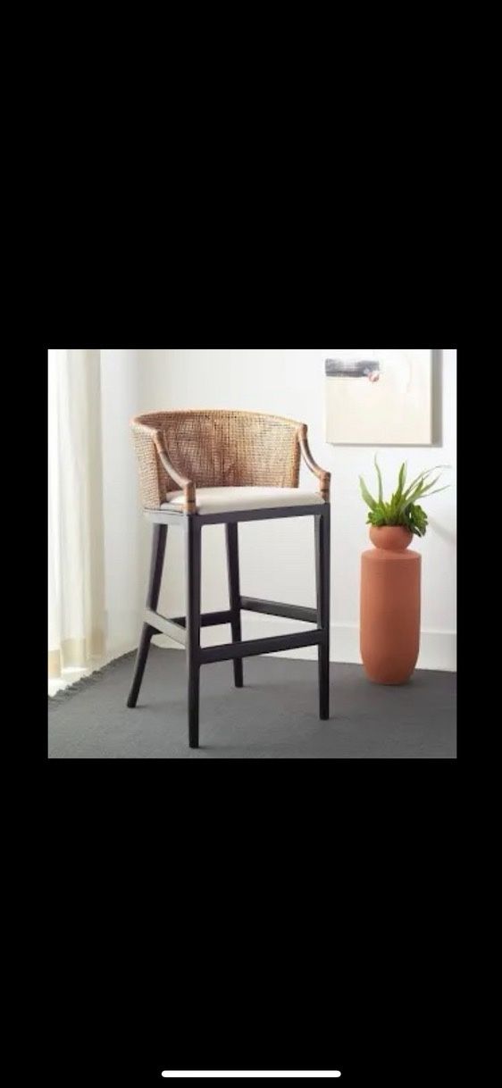 Safavieh Brando Solid Wood Rattan Bar stool