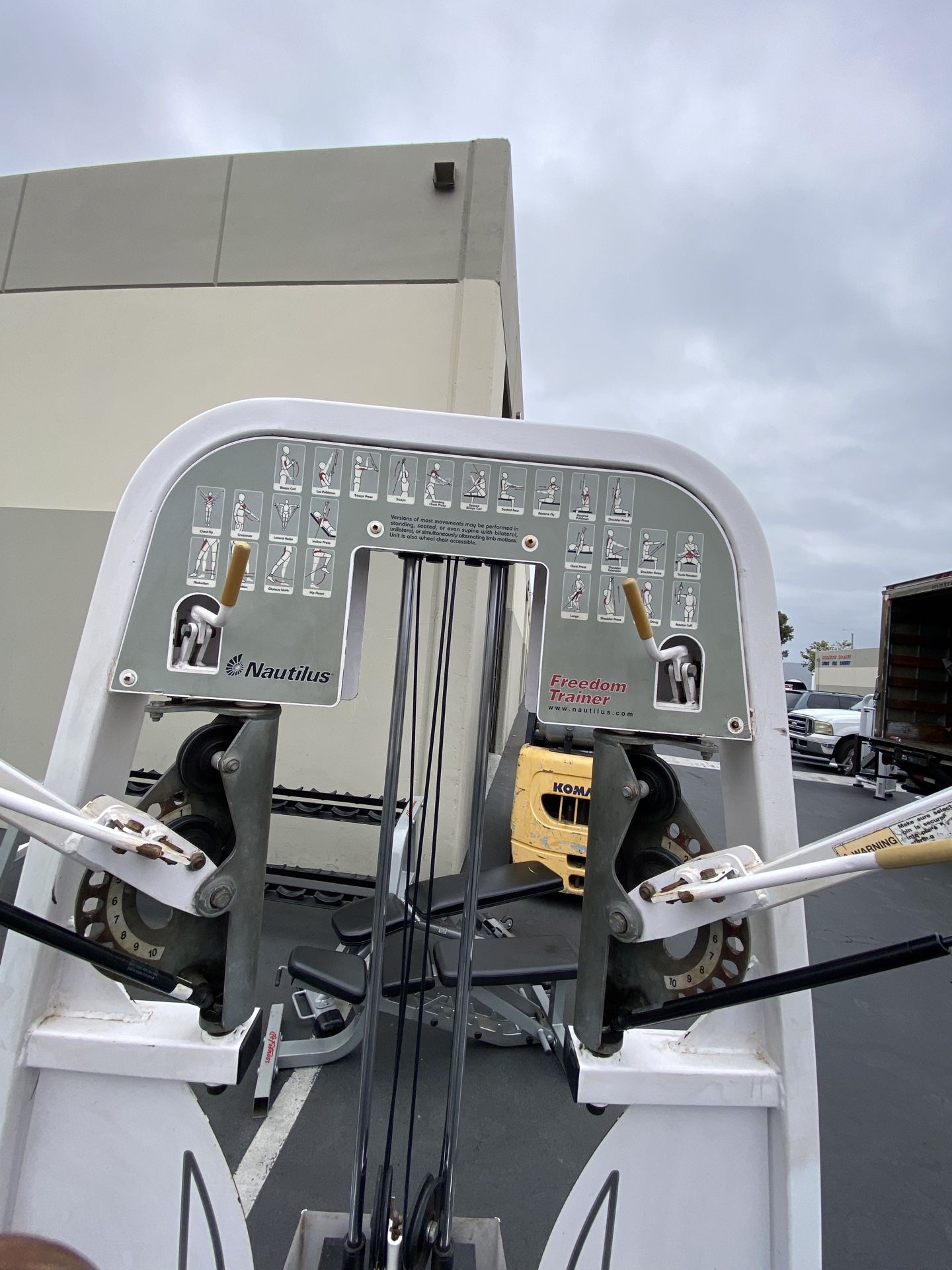 Nautilus Free motion machine